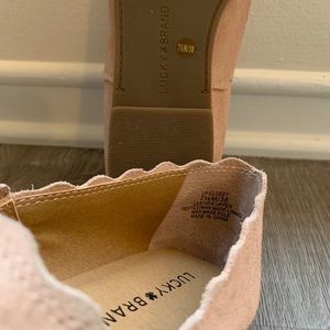 Lucky brand flats